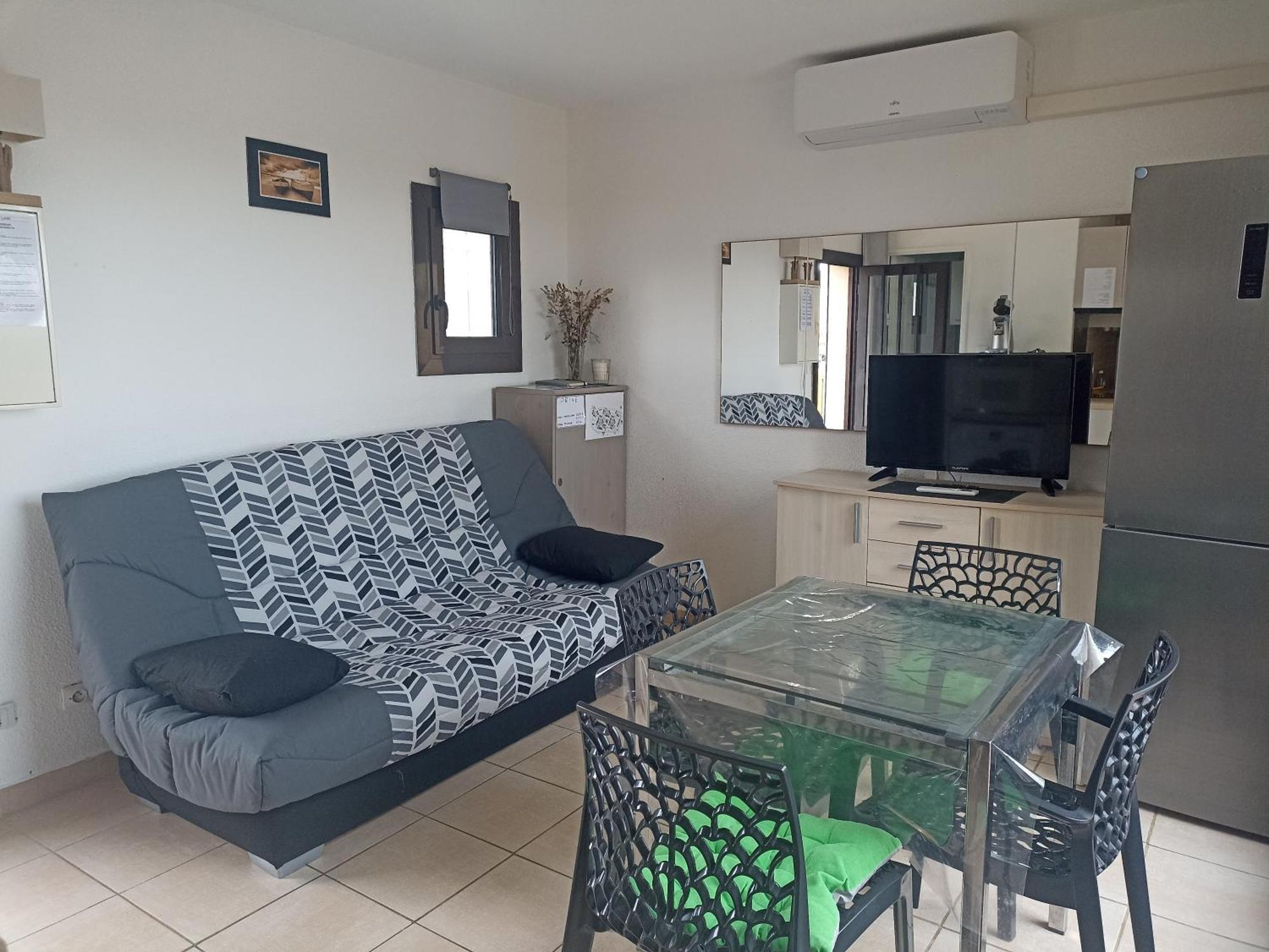 Cap D'agde Port Lano T2 Clim, Piscine, Tennis Et Parking Apartment